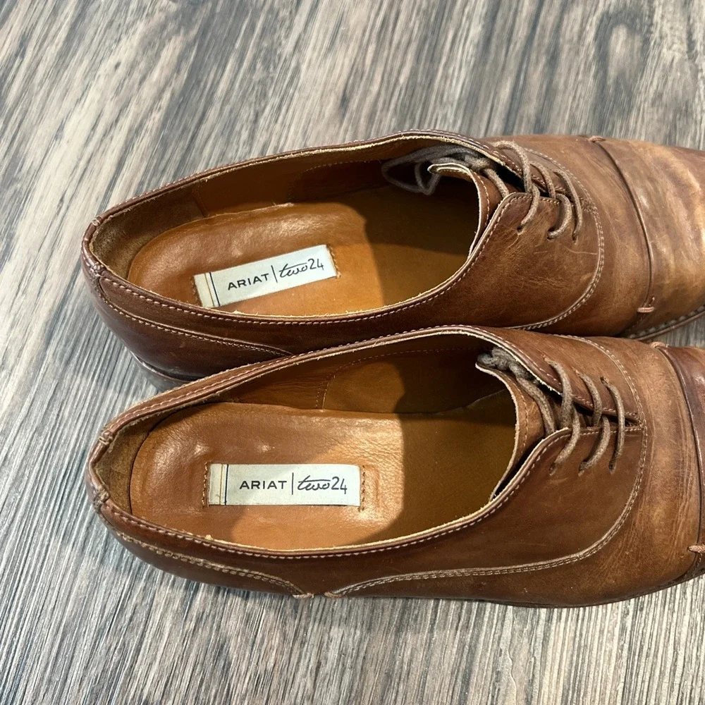 Ariat Two 24 Austen Oxford Lace-Up Brown Smooth Leather Womens Shoes Size 8.5 B